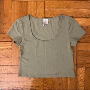 H&M Khaki Green Crop Top